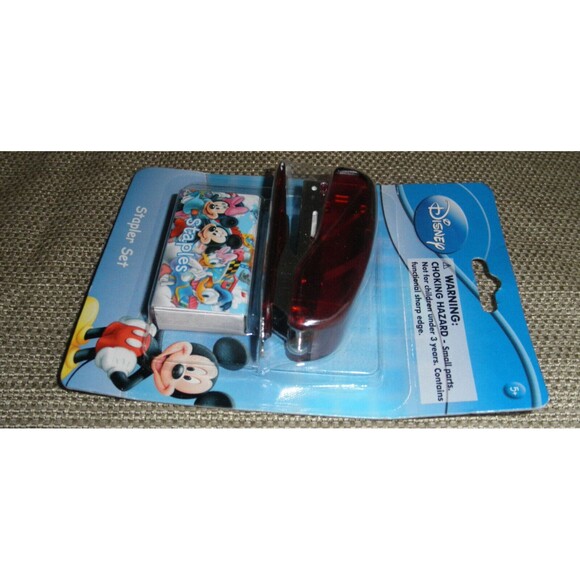 NEW by DISNEY, MICKEY MOUSE RED MINI STAPLER SET (AGES 5+) - Picture 3 of 6